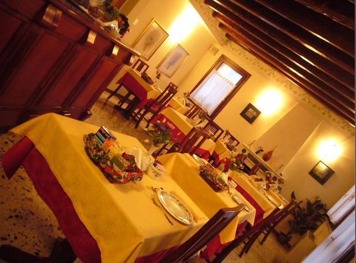 Albergo La Meridiana Portogruaro Exterior foto