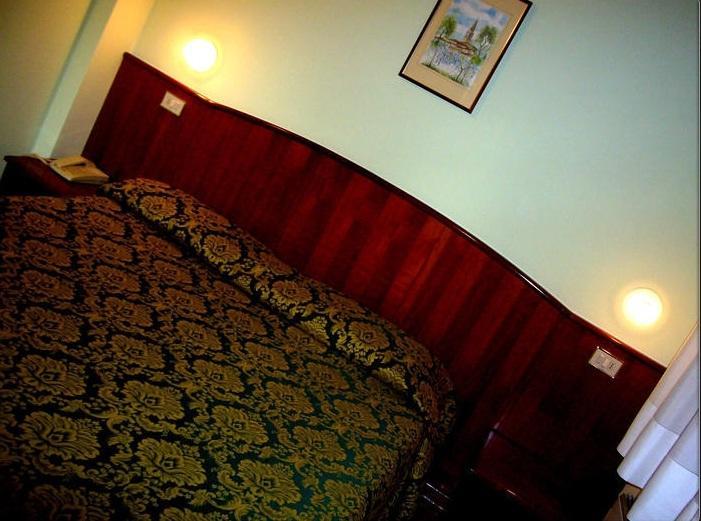 Albergo La Meridiana Portogruaro Zimmer foto